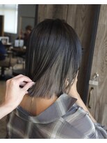 ヘアーループセラデザインワークス(Hair ruup Sela design works)&nbsp;デザインに変える2トーンカラー｜那覇おもろまち