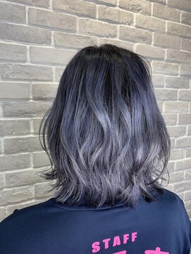 ヴォランチヘア(Volante.Hair) シルバーアッシュ