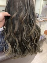 ヘアーデザインアンジー(Hair design Angie) 【ミルクティー×グレージュ】