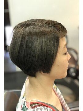 トイロヘアー(toiro hair) アシメバングのグラボブ4