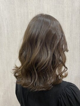 アルーシェ 心斎橋(Alushe) オリーブグレージュ