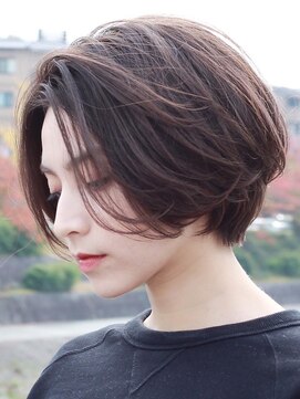 ルク(RUKU) 大人ショート/ショートボブ/マロンベージュ/フェザーショート