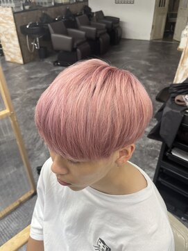 ドアホワイト(door white) 【doorwhite 新松戸】ピンクカラー