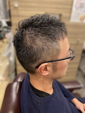 銀座マツナガ 神田店 ビジネスマンヘアショート刈り上げハチ張り改善◎似合わせカット