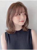 薄めバングうるツヤ小顔カットエアリーカール似合わせカット