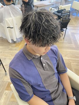 アレス バイ シカ 神戸三宮元町店(ALLES by Cica) ハイライト波巻きスパイラル