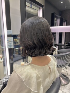 アピッシュ ギンザ(apish ginza) ボブパーマ/コテ巻き風パーマ/プードルパーマ/くびれボブ