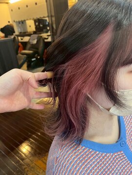 美容室 メザミー MESAMIES 20代30代40代50代大人可愛いピンクインナーカラーくびれヘア