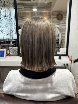 シエル 立川店(CIEL) 【CIEL×久光】シルバーグレーボブ