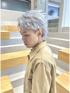カケル(×.) シルバー×フェザーショート