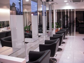 シェーンヘア(schon hair)の写真/長く通いたくなるお店造りを目指しています