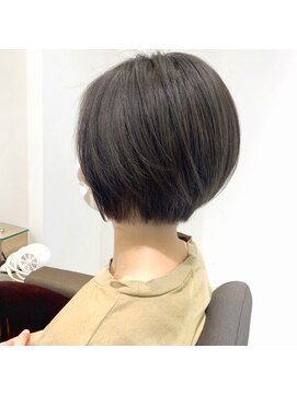 ルディー バイ ヘアーポケット(rudii by HAIR POCKET) ショートボブ×暗めアッシュ