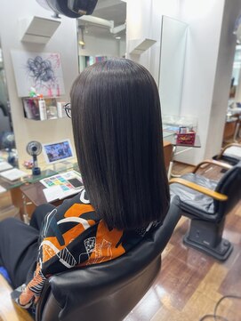 エムタニグチギンザ(M.TANIGUCHI GINZA) 【グレージュカラー】ミディアム/くすみカラー/ストレート