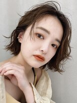 ノイ(noi) 顔周りレイヤーカットグレージュカラーくびれボブベージュカラー