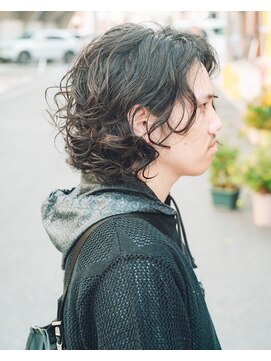 カフ(CAF) CAF河内 メンズパーマ アッシュブラック 20代 30代 大阪 心斎橋