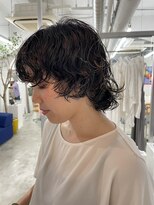 ヘン(hen)&nbsp;【心斎橋hen】ウルフカット　ウルフパーマ　ショートパーマ
