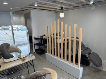 リル(liL)の写真/落ち着いた雰囲気のプライベート空間でリラックス♪周りを気にせず自分だけのサロンタイムを過ごせる◎