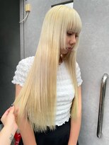 ジーナ(XENA) White blond×ブリーチ×渋谷