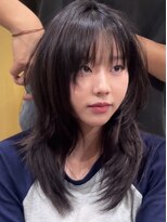 ジアン テラス(GIEN TERRASSE)&nbsp;レイヤーカットハッシュカット/岸本