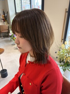 シンルヌア(Shin Lunua) ミディアムレイヤー