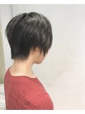 今流行りの奥行きショートスタイル 赤味ゼロ 暗めアッシュ