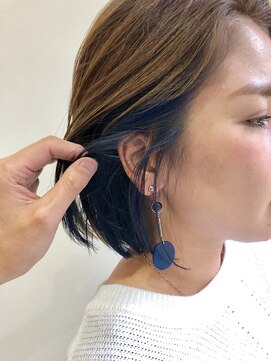 レーヴ(Reve) デニムブルー×インナーカラー×ボブ【レーヴ】