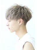 LIPPS全店カラーNO１指名がつくるホワイトベージュマッシュ