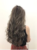 ロングハイライト ファギーアッシュ