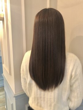 フレーム へアアンドトリートメント 天王寺北口店(FRAME) [FRAME 天王寺北口店] 艶カラー透け感グレージュ