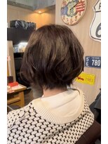 ニカ(NIKA) ブルーラベンダーボブスタイル