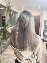 ヴィフ 大船(VIF)&nbsp;バレイヤージュ/ハイライト/ダブルカラー/ケアブリーチ/ボブ