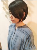 前髪なし大人ショート