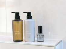 アトミック(atomic)の雰囲気（光を味方にするシャンプー・トリートメント）
