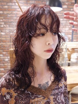 ボコカ(bococa) 【macana指名】ボルドー 暖色 レイヤーパーマ 登戸