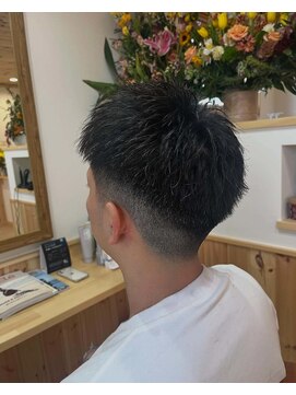 ミューシグ(Mysig) 刈り上げスパイキーショート