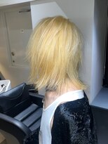 ベレーザ 渋谷(BELEZA)&nbsp;15597ブリーチ＆ダブルカラー金髪ホワイトブロンドウルフ