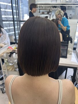 ビューナゴヤ 名駅(VIEW NAGOYA) ボブ/オリーブベージュ/透明感カラー/似合わせカット