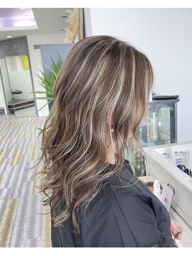 ストゥー(StueW.) コントラストハイライト57/髪質改善/バレイヤージュ/縮毛矯正