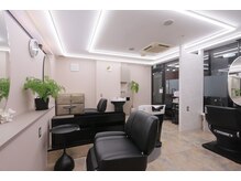 美容室 トゥッカ(tukka)の雰囲気(たった3席の小さな空間であなただけのくつろぎサロン。)