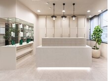 サンドベージュを基調とした落ち着いた空間◎