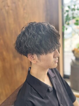 ロルド シェリ(Rold Cheri) 【山本智文】ツイストスパイラルパーマメンズマッシュ