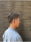大人世代に人気の上品ショートスタイル