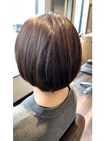 エスト(est.)&nbsp;ショートボブ×ミネコラトリートメント　20代30代40代50代