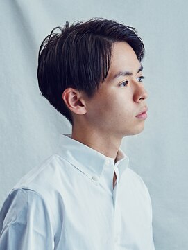 ネロ ヘアサロン ネイビー 渋谷(NERO HAIRSALON NAVY) メンズカット　センターパート　ツーブロック