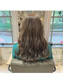 グラデーション×アッシュグレージュ×カーキグレージュ