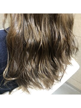 エムズアルカディア(M'Z ARCADIA) ヌーディーベージュ