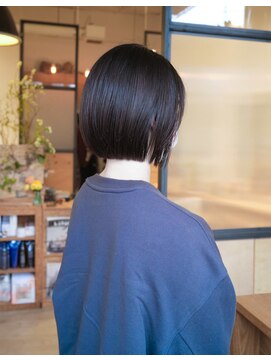 ルアン(Luann) ぱつっとボブ☆