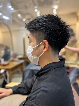 ナンバー アンフィール 渋谷(N° anfeel) 爽やかツーブロック刈り上げ束感アップバング