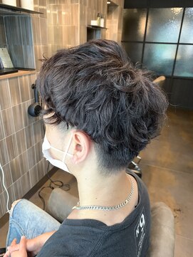 アクアヴィタエ(Aqua vitae) メンズショートパーマスタイル