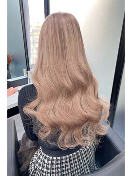 リア 大阪梅田(Ria) ～ミルクティーベージュ シールエクステ～　【Ria 大阪 梅田】